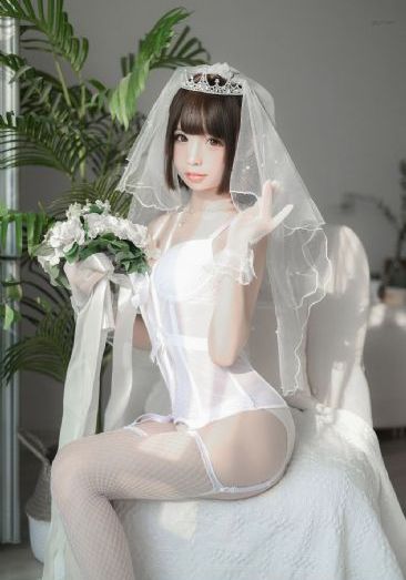 av人摸人人人澡人人超碰小说_高清免费观看超清