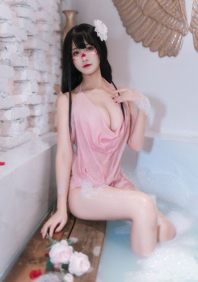 神马久久午夜_无删减在线播放