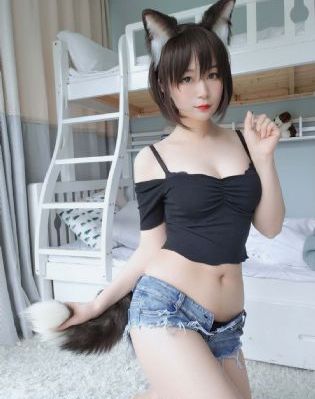 免费观看日皮视频_4K电影在线看