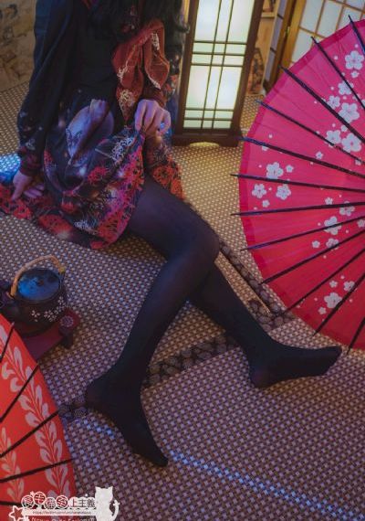 国产午夜剧场一区二区_BD国语日韩电影在线