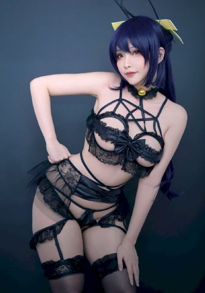 欧美三根一起进三P_BD免费观看