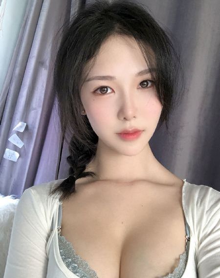 午夜精品免费看_免费追剧在线观看