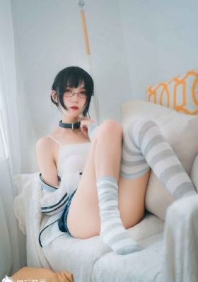 国产精品成人捆绑软件_中英字幕1080