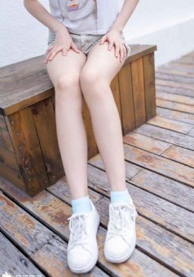 国产成人凸凹AV在线观看_高清完整在线观看