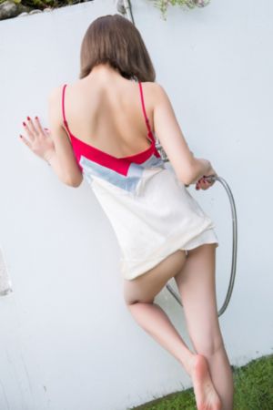 美女精品一区_迅雷下载电影