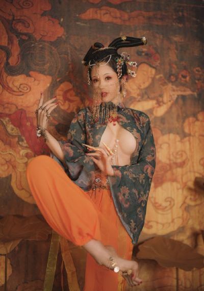 日本人一级淫片捆绑贵妇人电影_全集无删减版高清免费观看