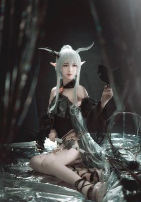 欧美三人交_1080免费播放