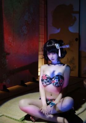 韩国三级《色诱女教师》_720免费观看超清